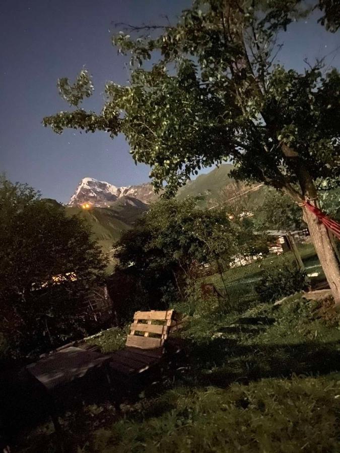Dato Khetaguri Apartment Kazbegi Exterior foto